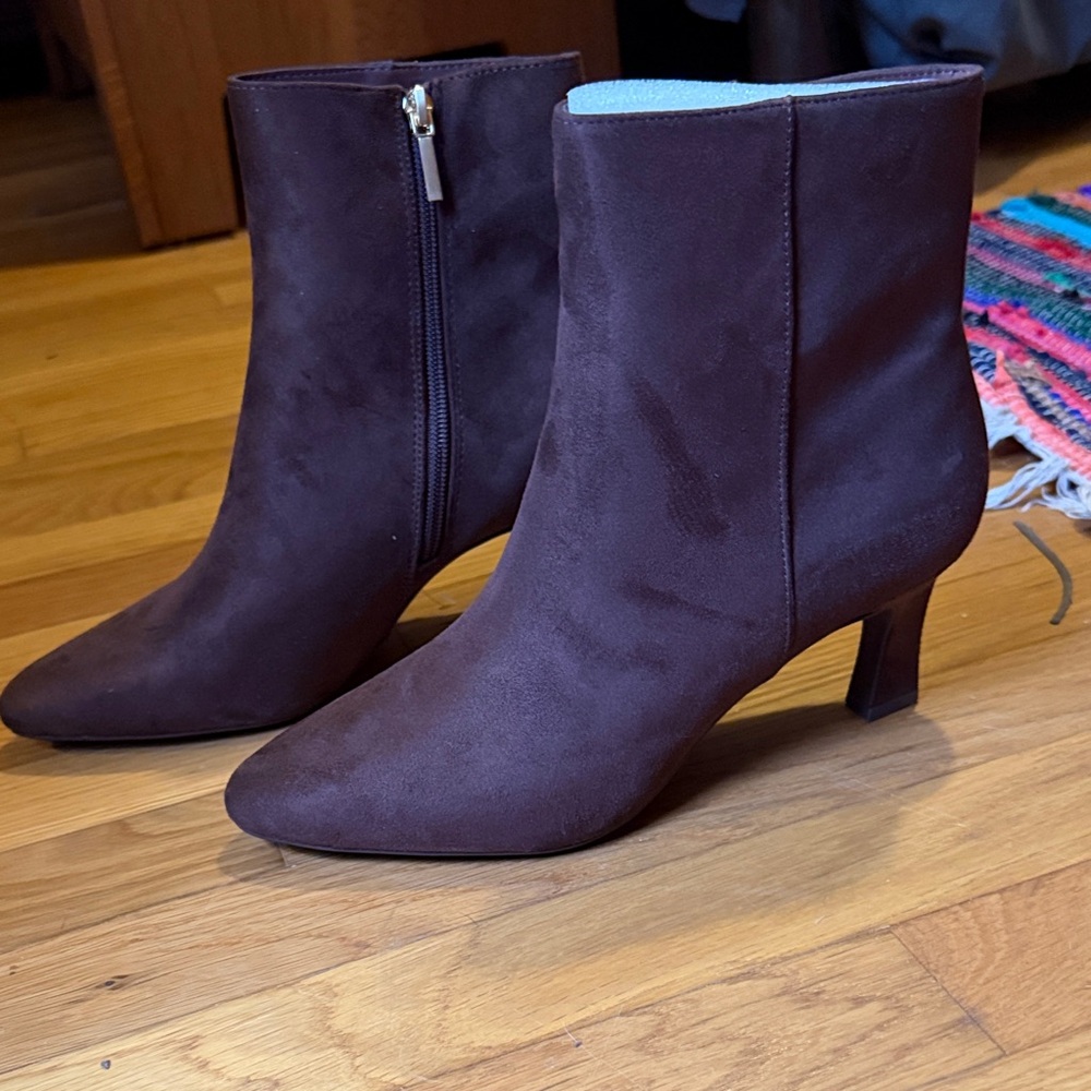 Crown & Ivy Dark Brown Heeled Boots